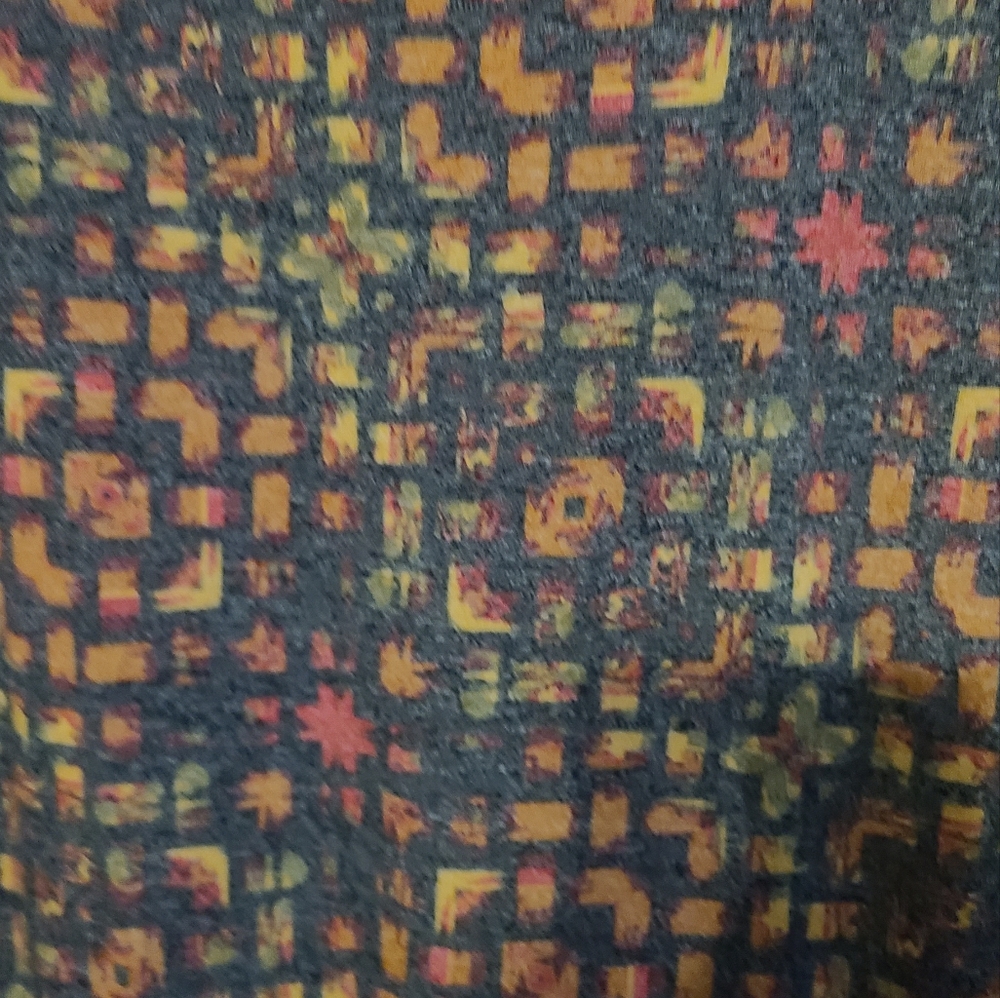 Lularoe Julia - Picture 3 of 4